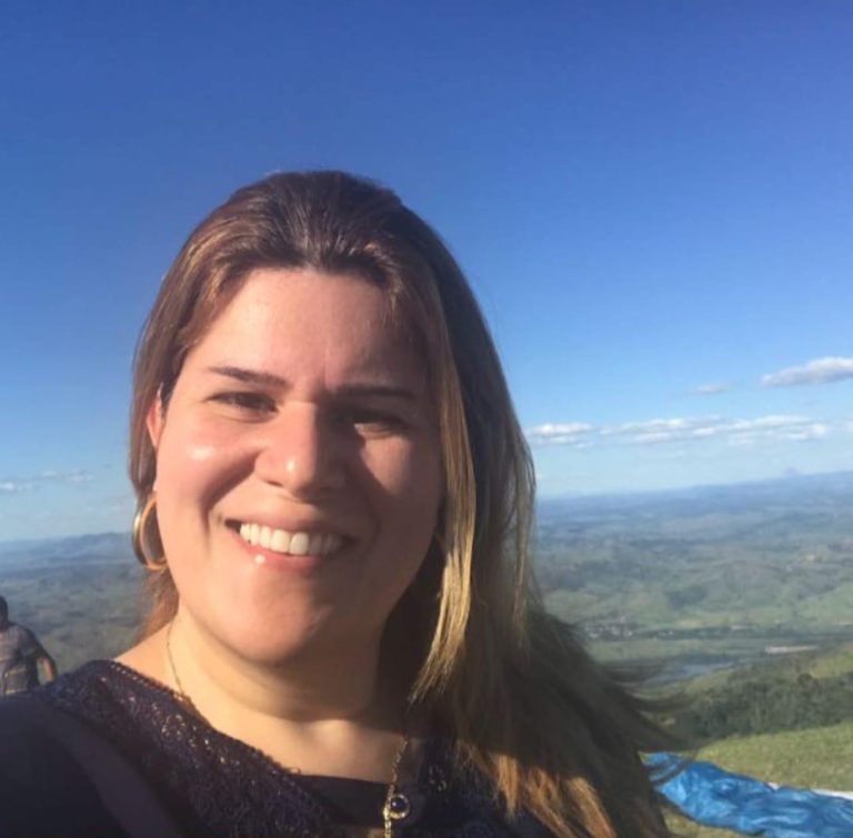 Lorene Christino Bomfim